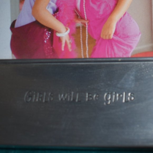 Hallmark Silver Girls 4 x 6 Photo Picture Frame - Picture 2 of 6